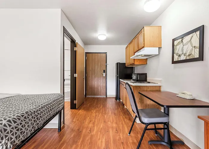 Woodspring 3* Tulsa