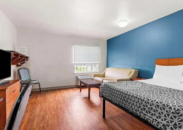 Woodspring 3* Tulsa
