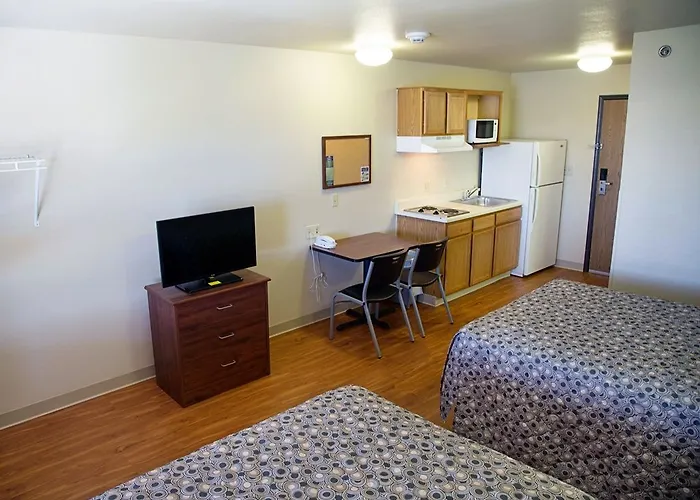 Woodspring Hotel 3*
